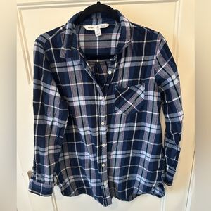 3/$15 Old Navy tunic length flannel button down shirt with front pocket